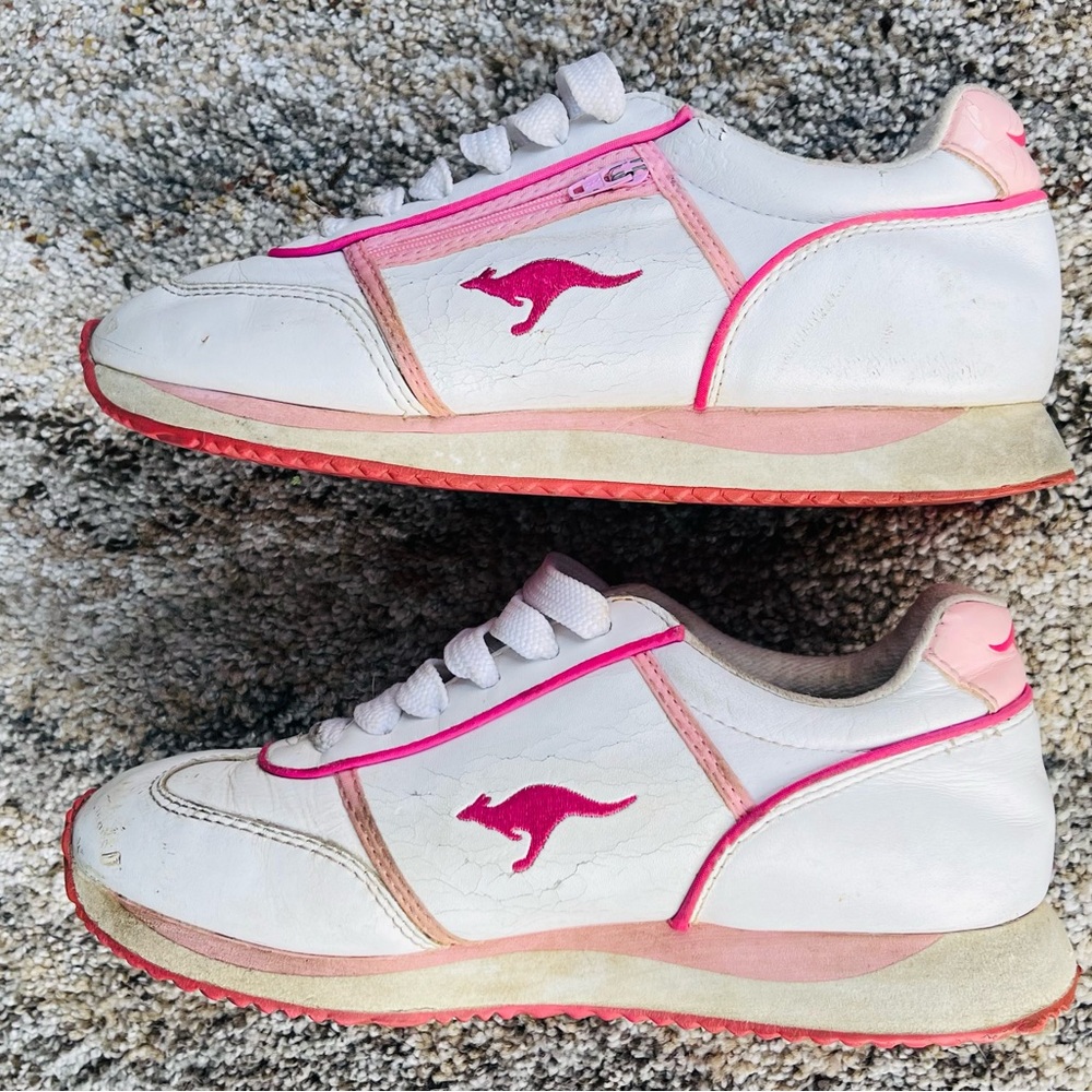 kangaROOS VINTAGE White and Pink RAVE CLUB